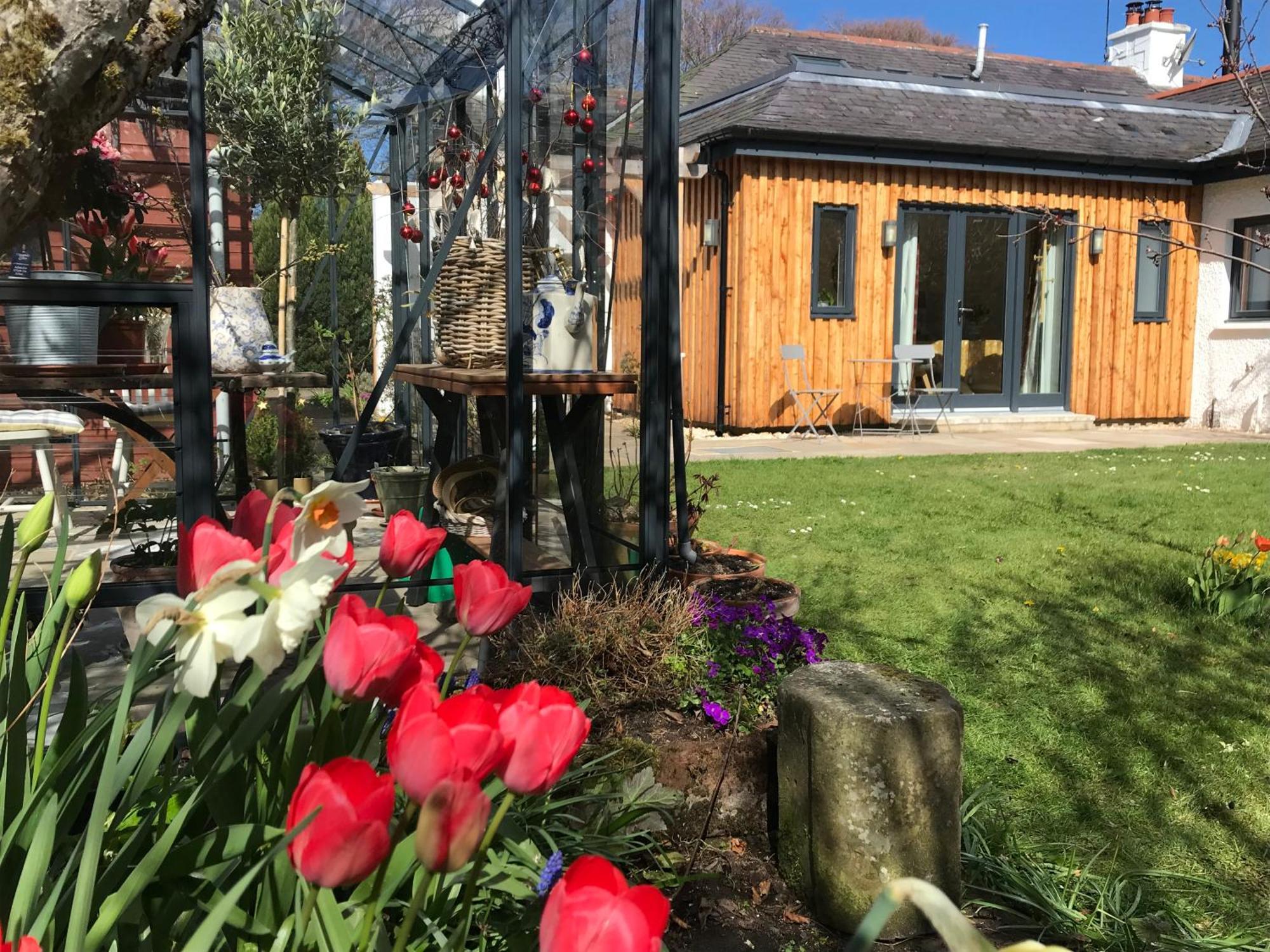 City Central Quiet Garden Apartment With Free Parking Inverness Buitenkant foto